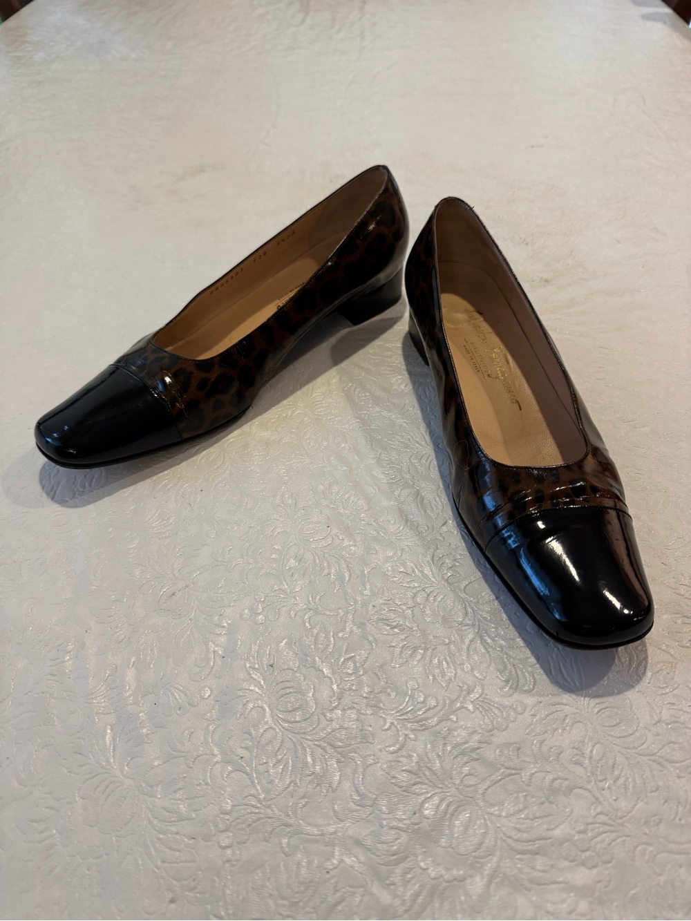 Salvatore Ferragamo Vintage Leopard Print Patent leather Flats - Black & Brown